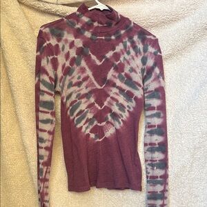 We The Free Maroon and Gray Tie-Dye Long Sleeve Top